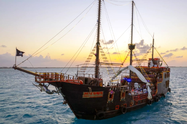 cover Pirate Show Jolly Roger Cancun - The Blackbeards Legend