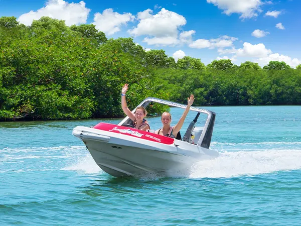 cover speedboat tour in Cancun